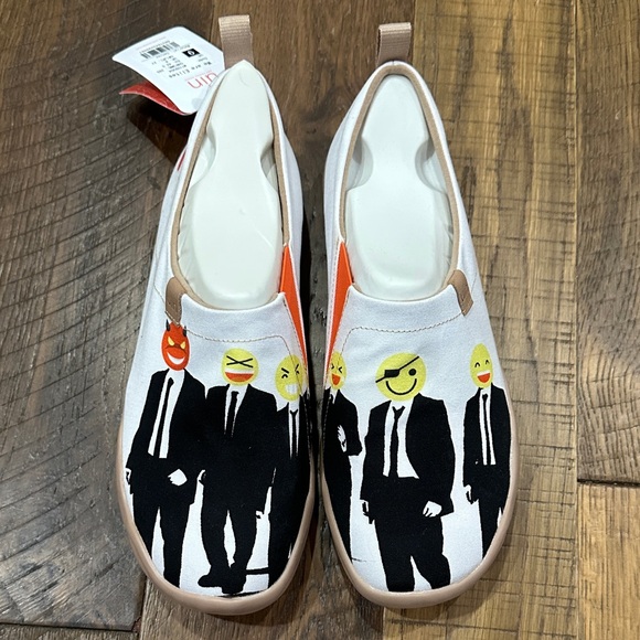 UIN Shoes - UIN White Slip-On Sneakers with Emoji Faces and Tan Trim